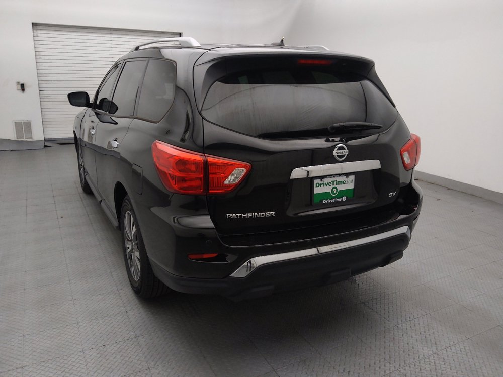 Used 2017 Nissan Pathfinder SV FWD image 6