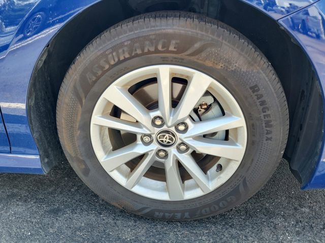 Used 2025 Toyota Camry LE w/ Convenience Package FWD image 7