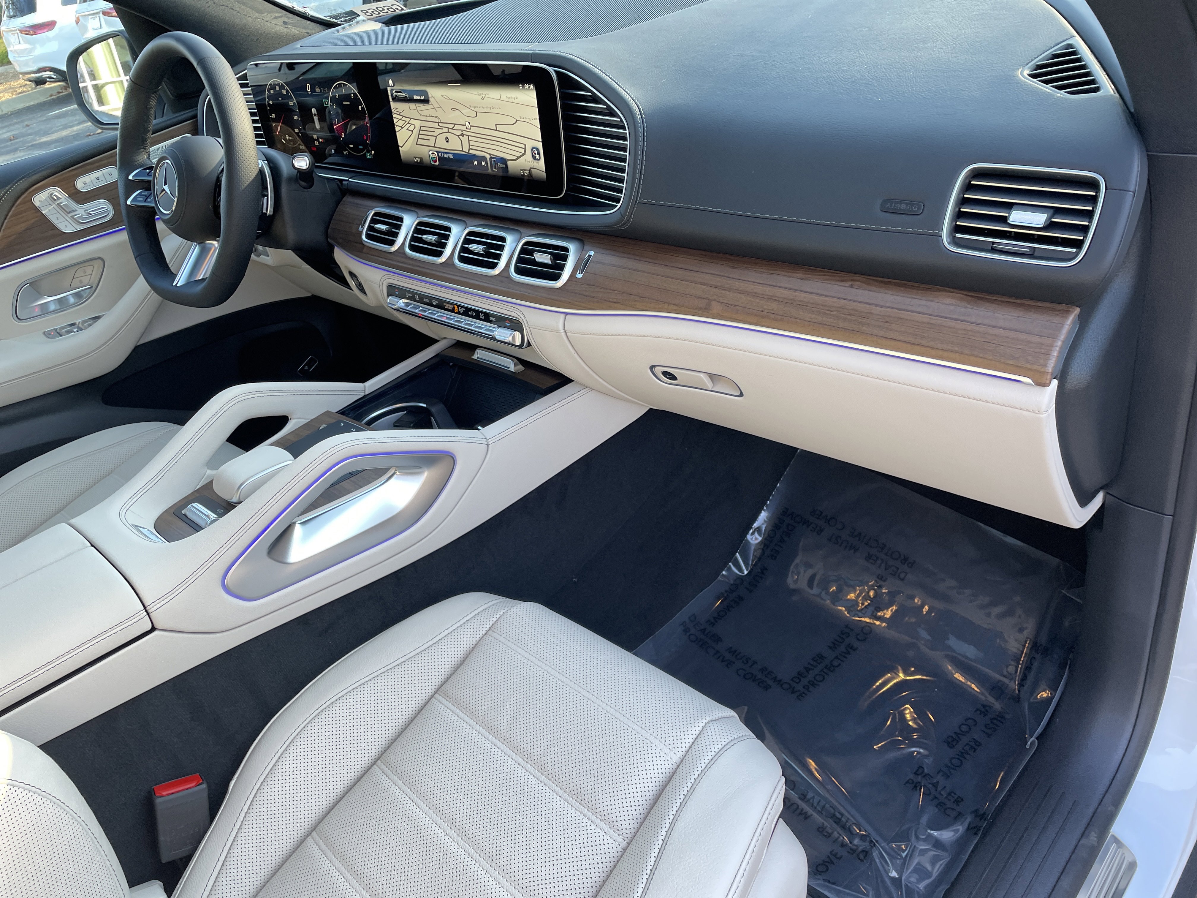 New 2026 Mercedes-Benz GLS 580 4MATIC image 46