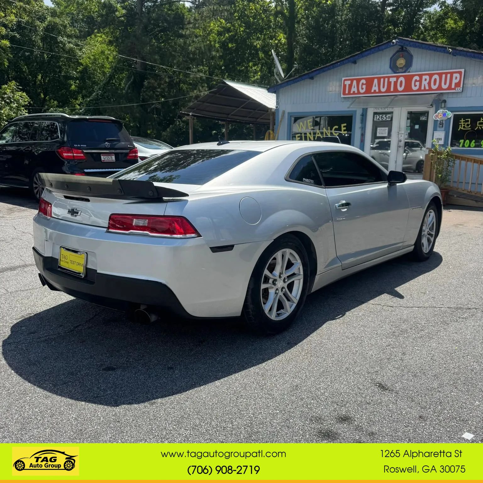 Used 2015 Chevrolet Camaro LS RWD image 4