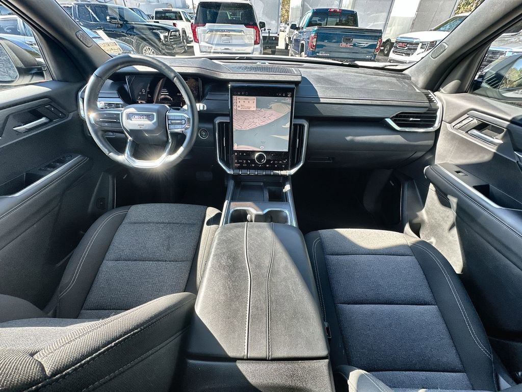 Used 2025 GMC Acadia Elevation image 20