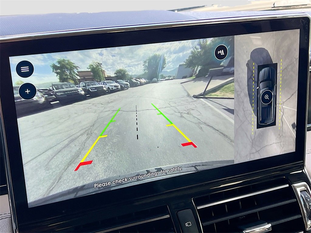 Used 2024 Lincoln Navigator Reserve image 14