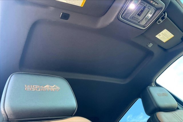Used 2023 Chevrolet Silverado 1500 High Country image 27