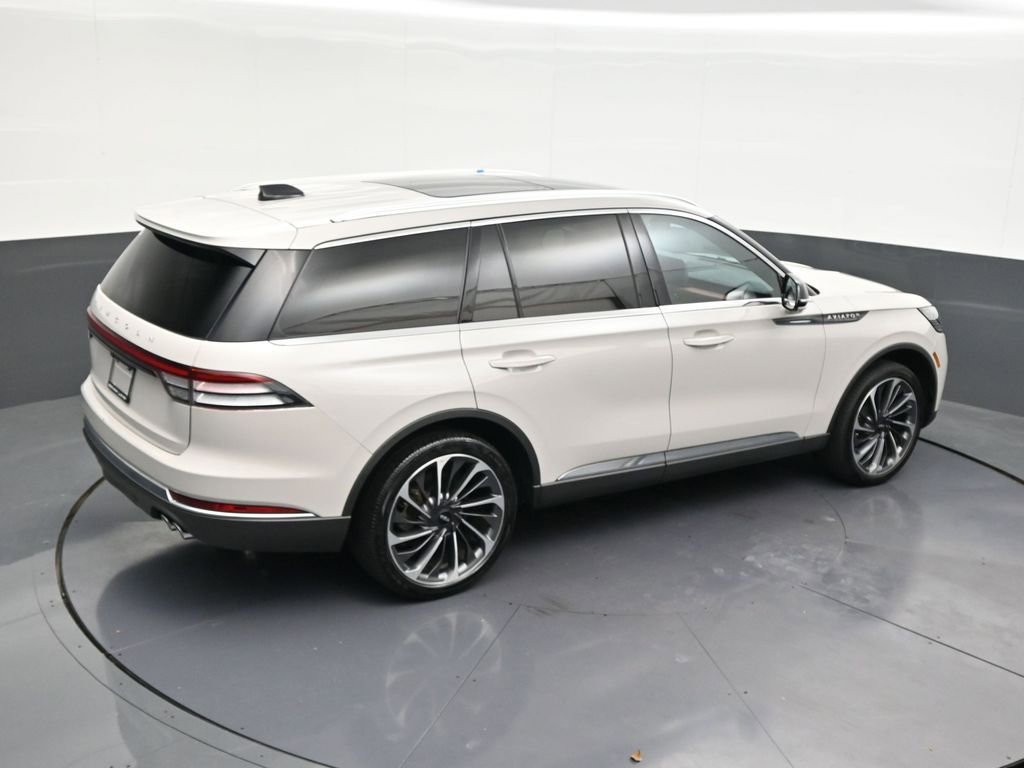 Used 2025 Lincoln Aviator Reserve w/ Illumination Package image 20
