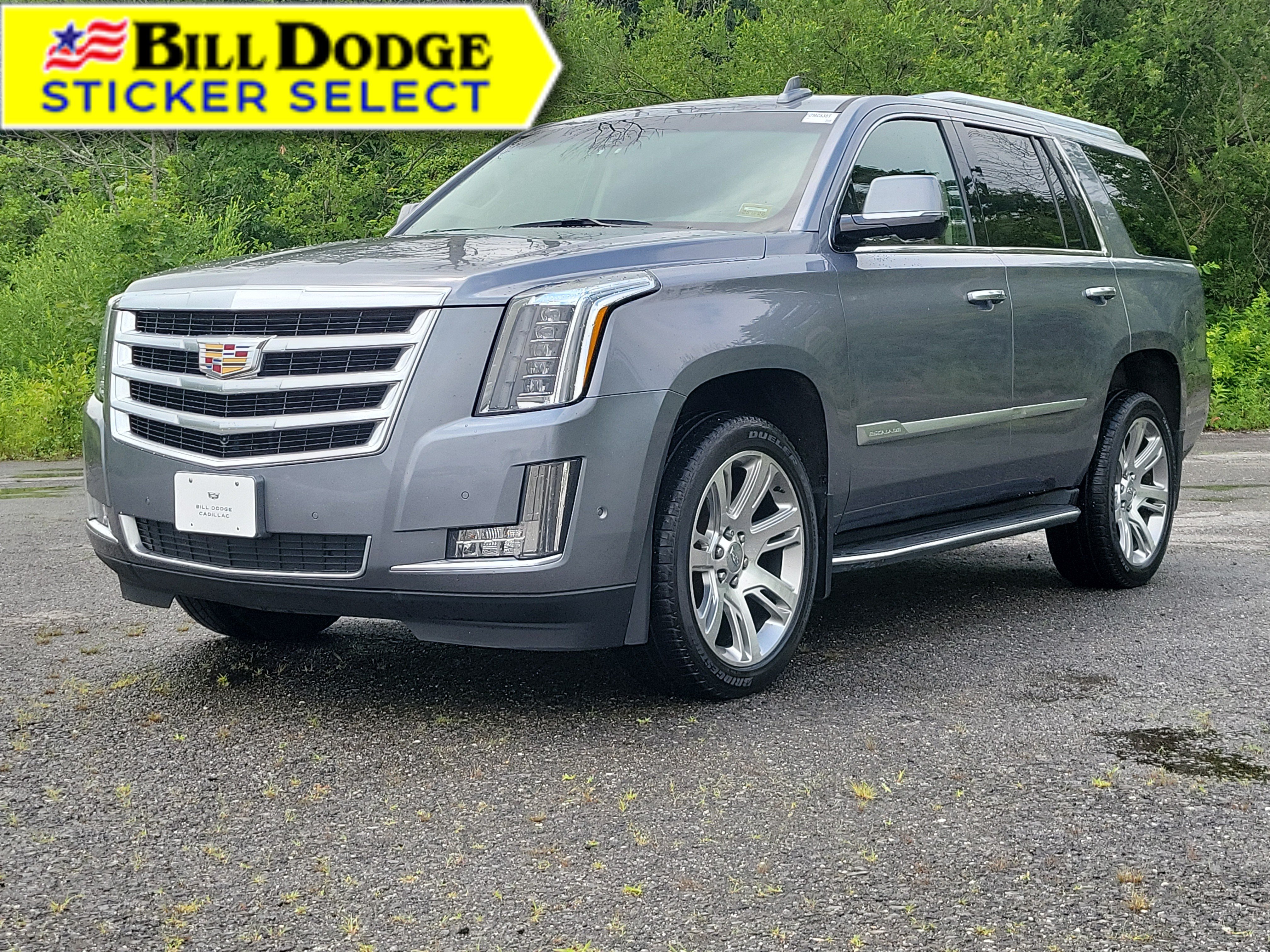 Used 2018 Cadillac Escalade Luxury AWD/4WD image 1