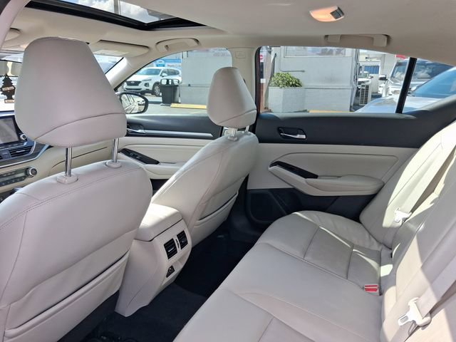 Used 2021 Nissan Altima 2.5 SL FWD image 5