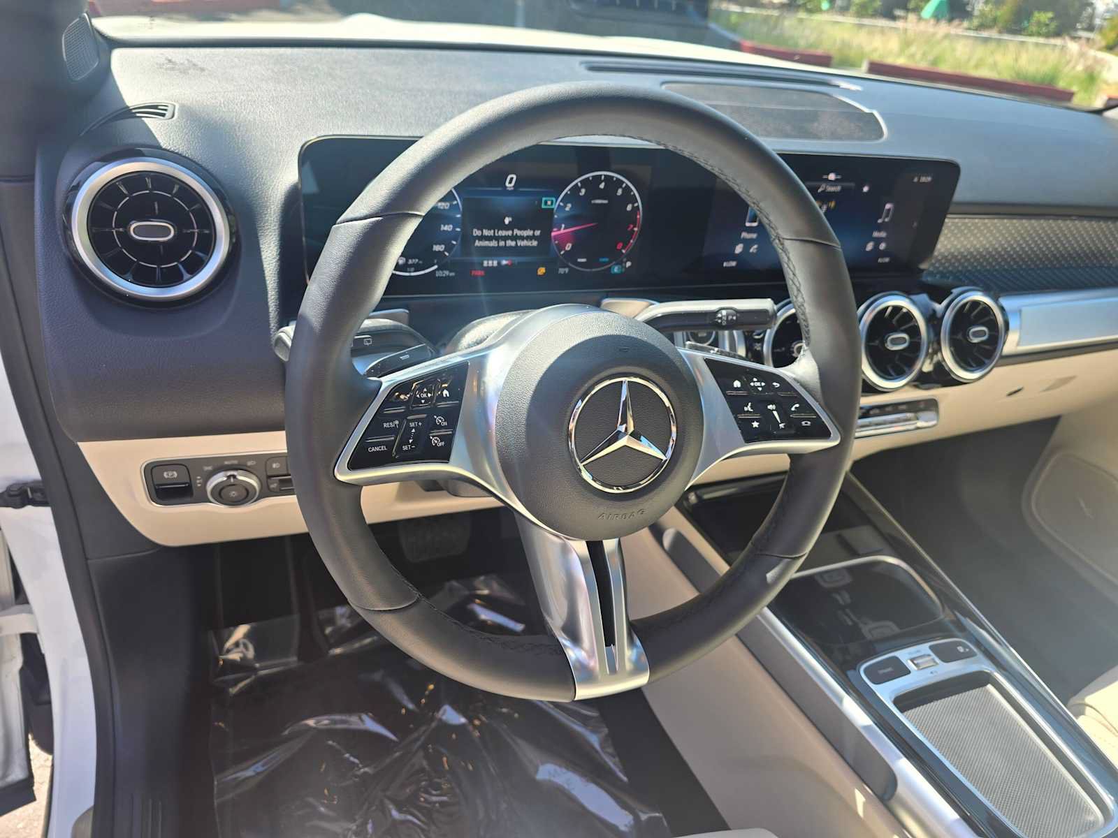 Certified 2026 Mercedes-Benz GLB 250 image 25
