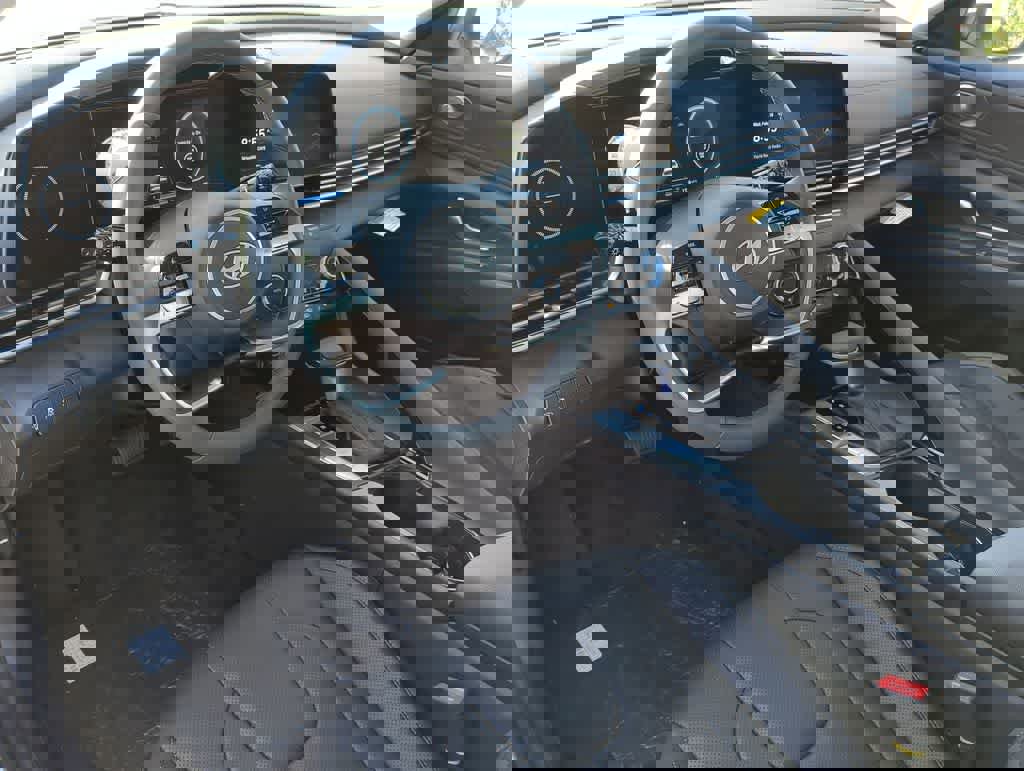 New 2026 Hyundai Elantra Limited image 15