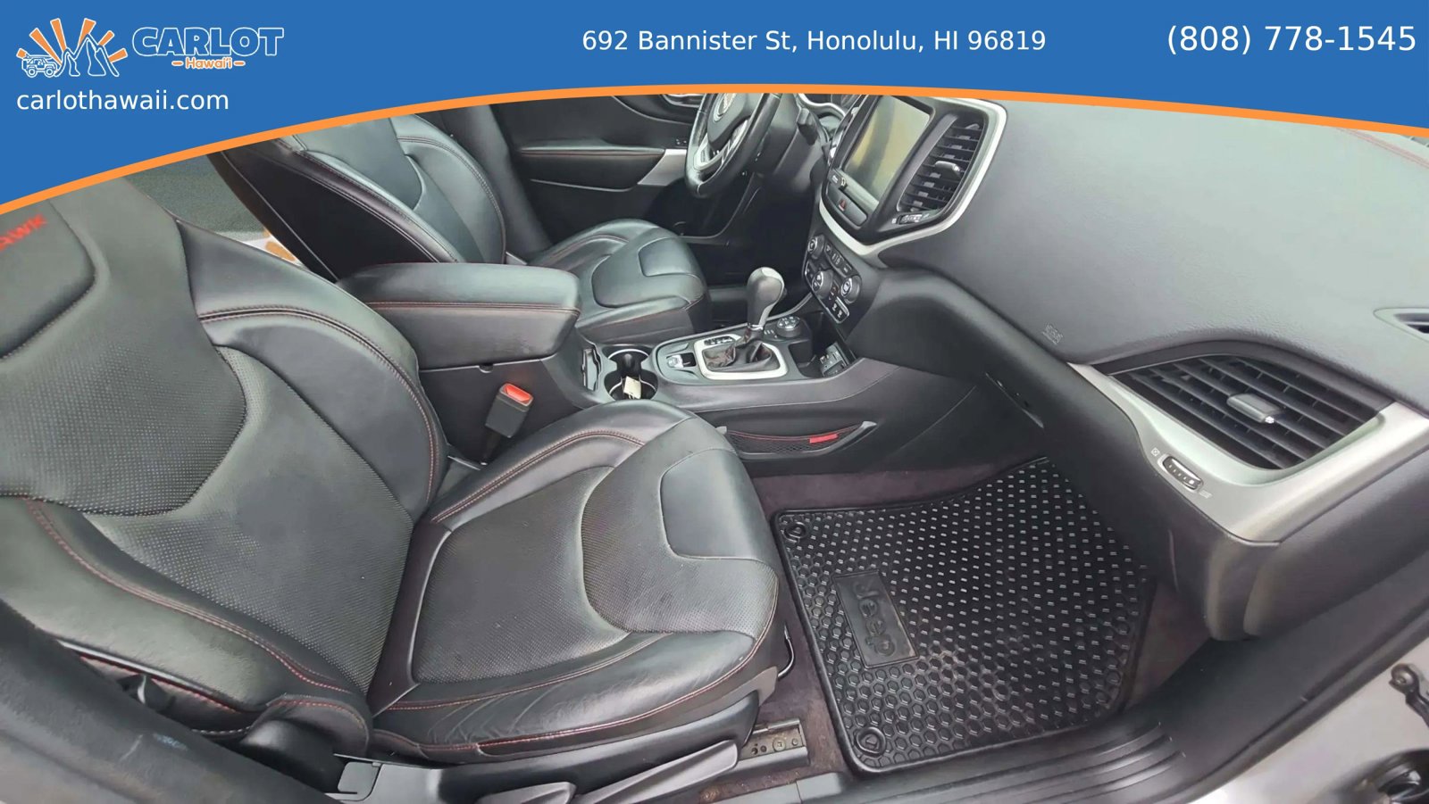 Used 2017 Jeep Cherokee Trailhawk AWD/4WD image 19
