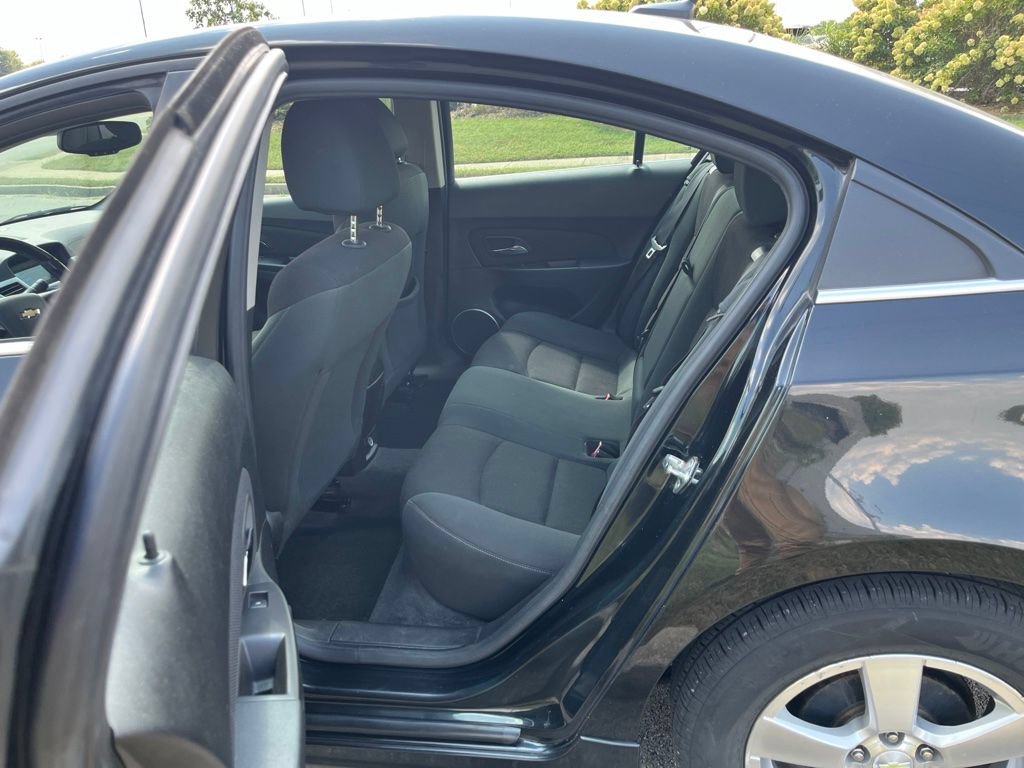 Used 2012 Chevrolet Cruze LT w/ All-Star Edition FWD image 10