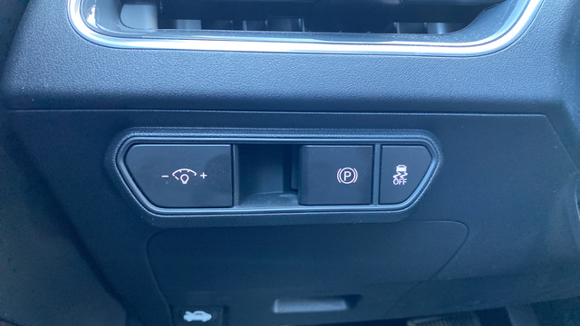 Certified 2025 Kia K4 GT-Line Turbo FWD image 30