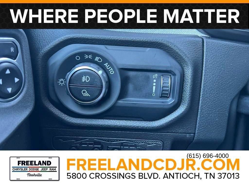 New 2024 Jeep Gladiator Sport w/ Dual Top Group image 16