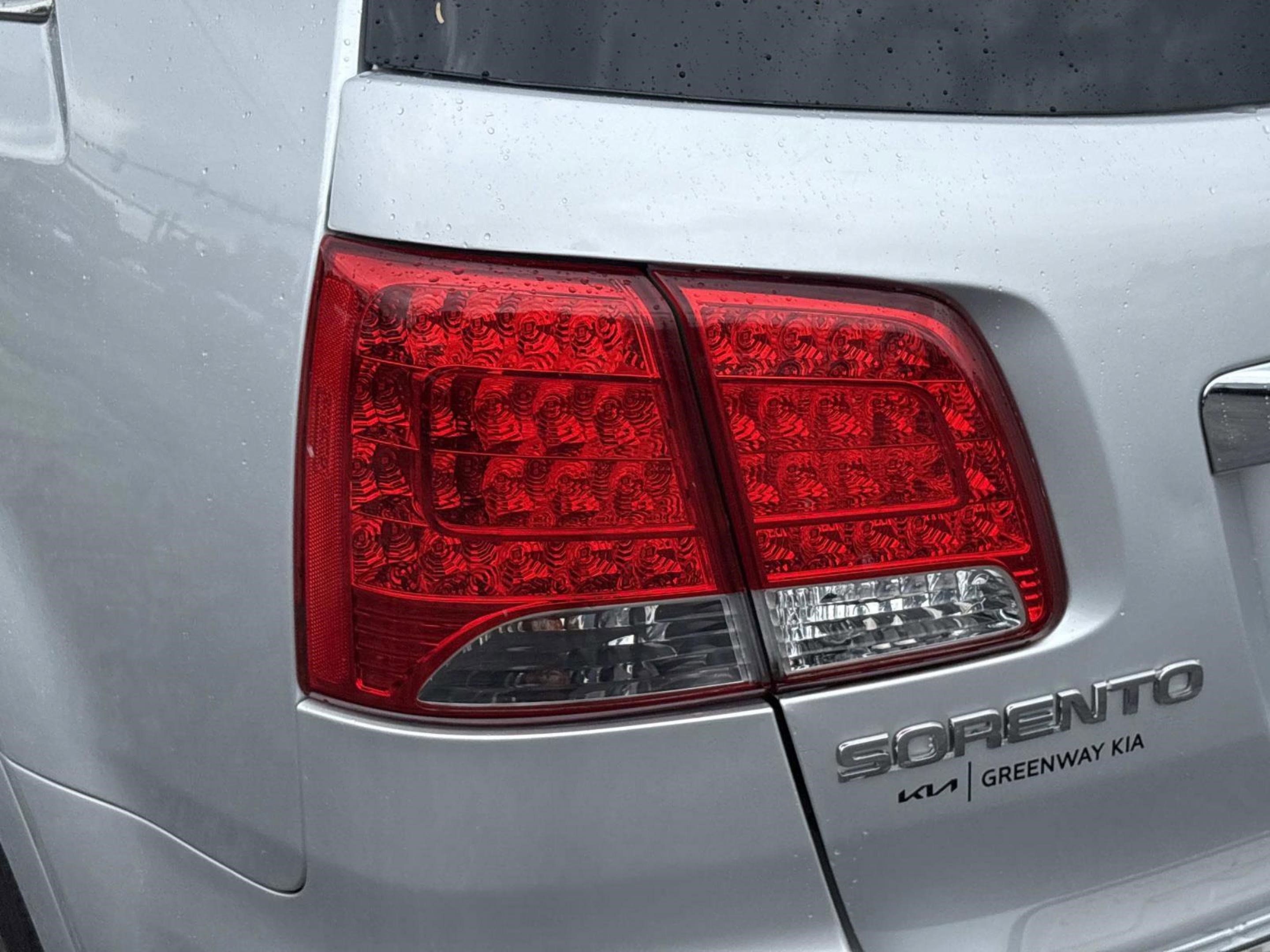 Used 2012 Kia Sorento SX w/ SX Premium Pkg AWD/4WD image 35
