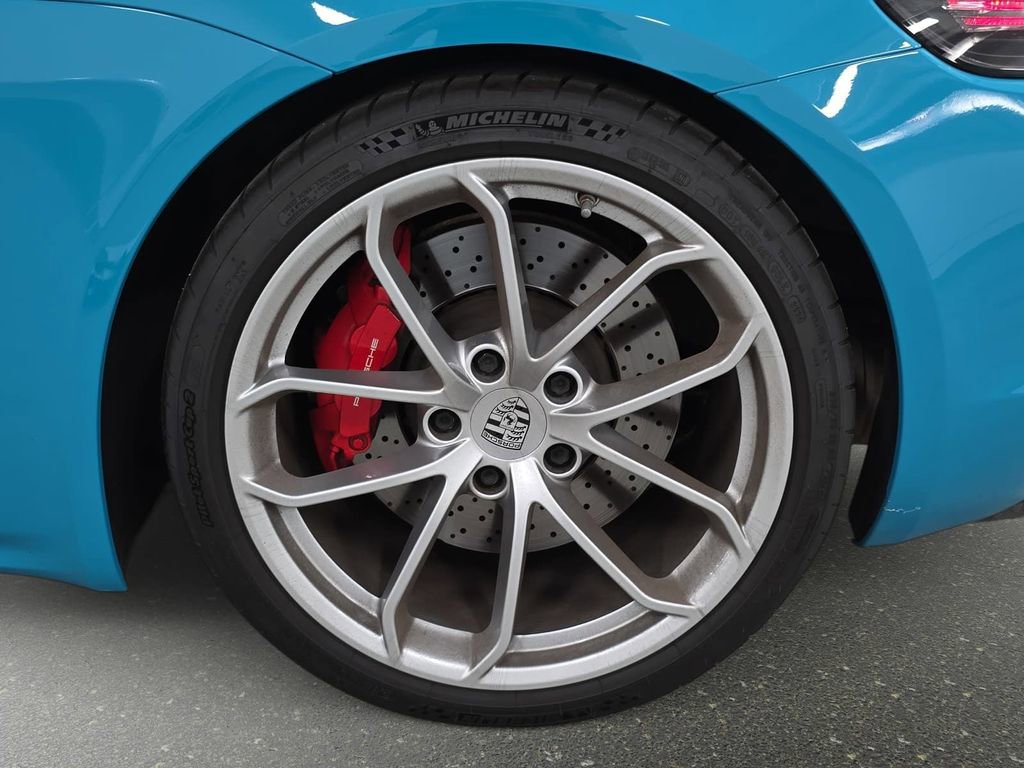 Certified 2021 Porsche 718 Boxster Spyder RWD image 27