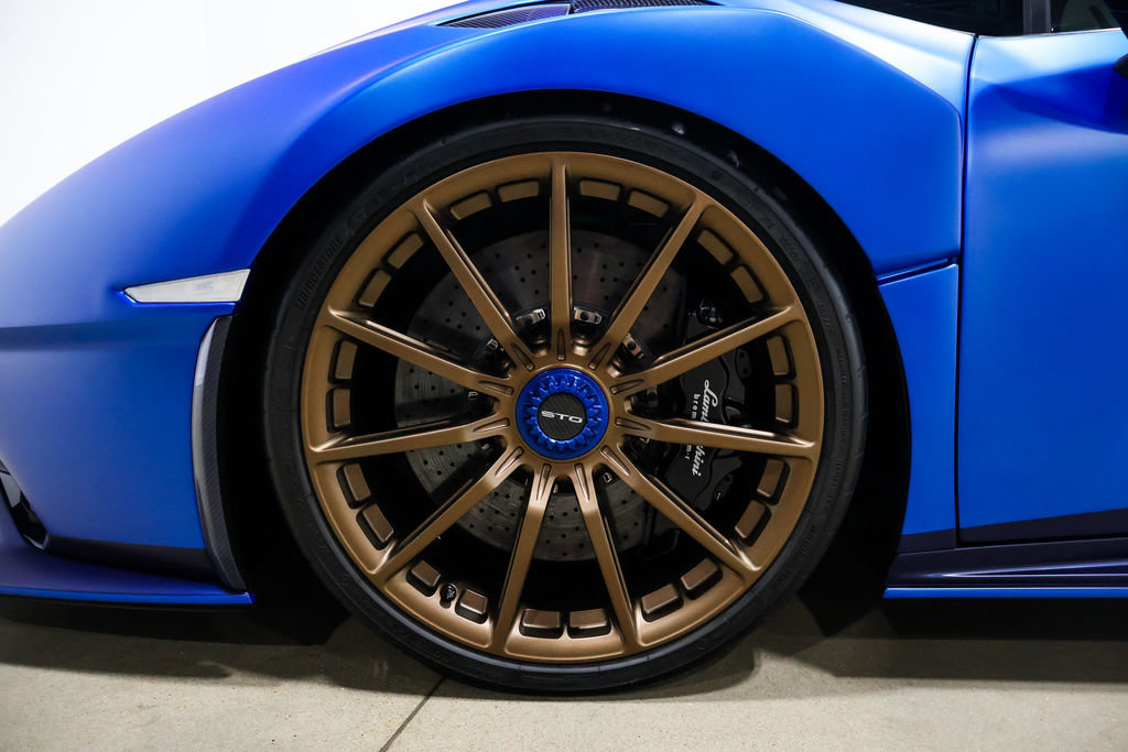 Used 2023 Lamborghini Huracan STO RWD image 36