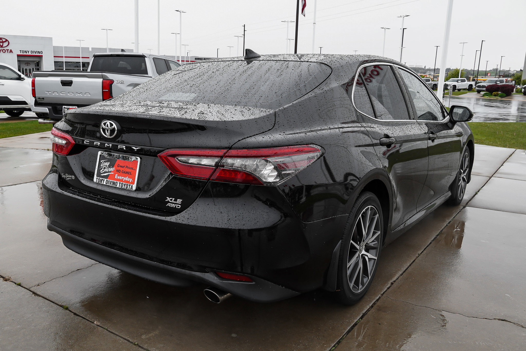 Certified 2021 Toyota Camry XLE AWD/4WD image 8