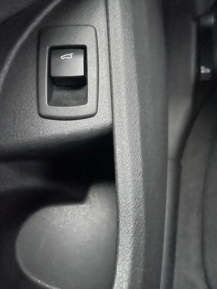 Used 2016 BMW X1 xDrive28i AWD/4WD image 30