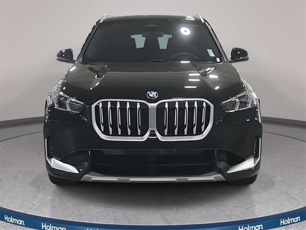 Certified 2025 BMW X1 xDrive28i w/ Convenience Package image 2