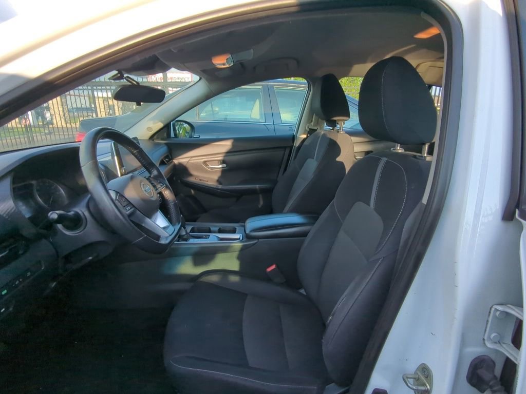 Used 2020 Nissan Sentra SV FWD image 6