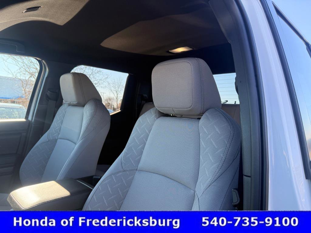 Used 2025 Toyota Tacoma SR5 image 25