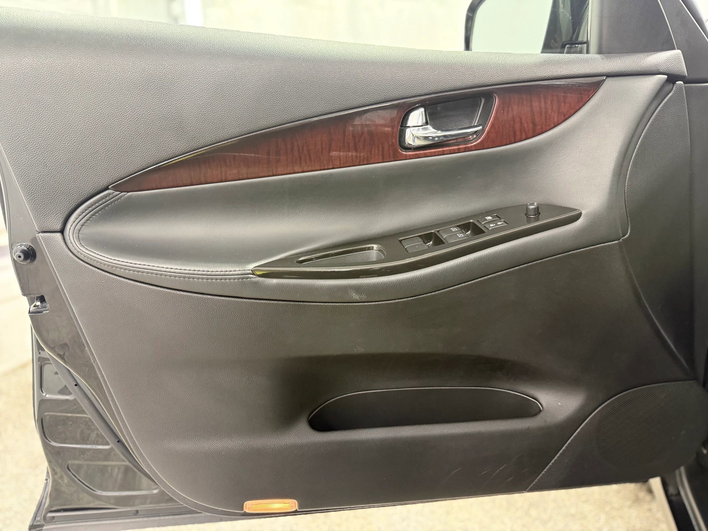 Used 2015 INFINITI QX50 Journey image 11