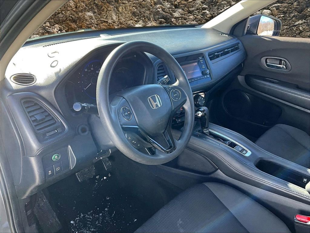 Used 2020 Honda HR-V LX image 5