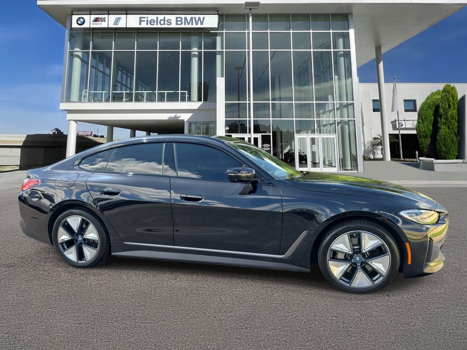 Certified 2023 BMW i4 eDrive35 w/ Premium Package RWD image 1