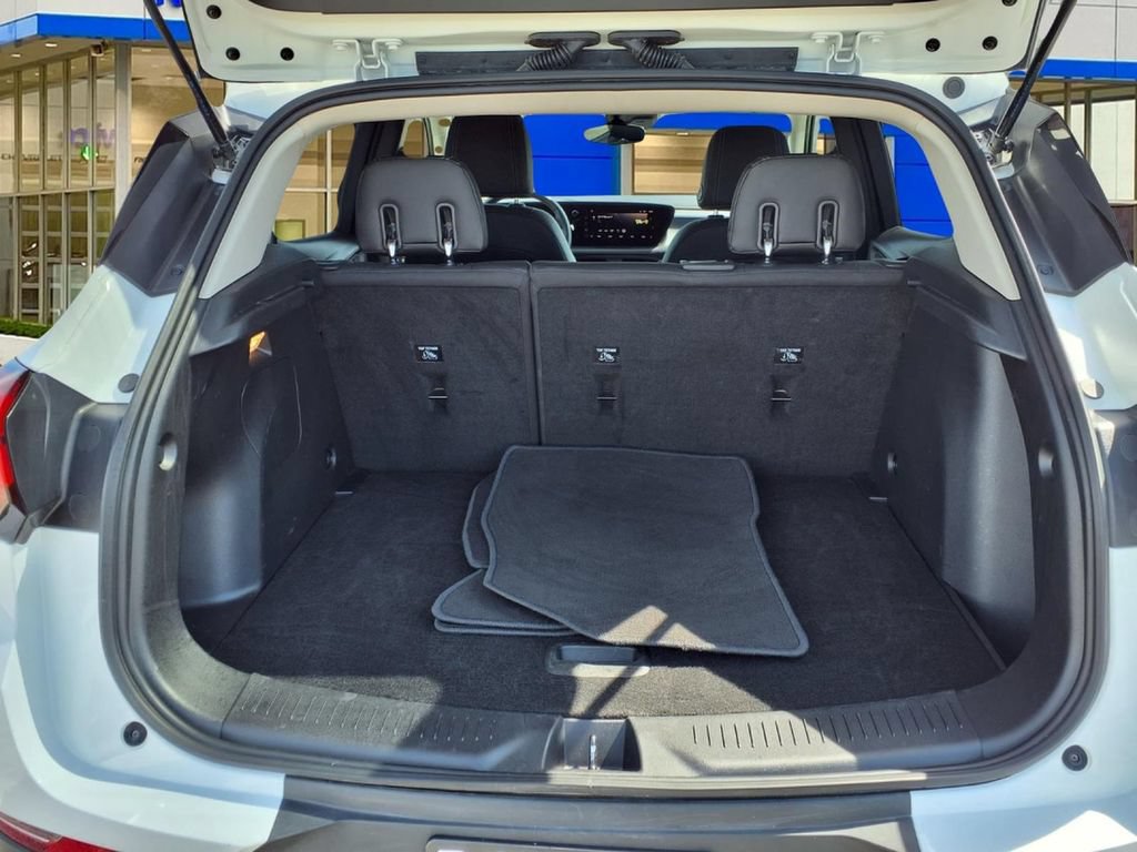 Used 2025 Buick Encore GX Preferred FWD image 23