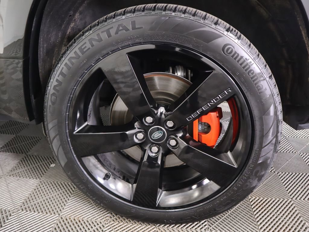Used 2024 Land Rover Defender 130 X image 33