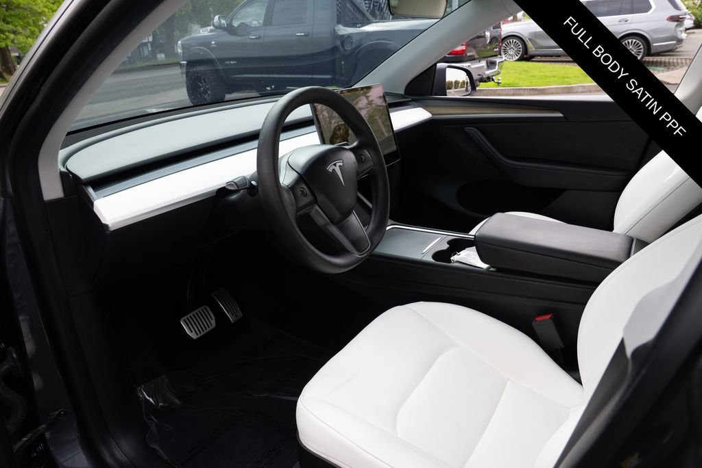 Used 2020 Tesla Model Y Long Range AWD/4WD image 18