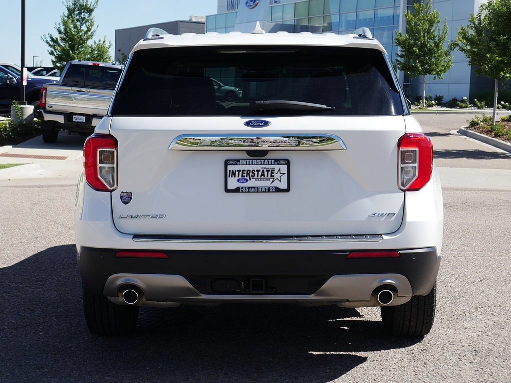 Used 2023 Ford Explorer Limited w/ Limited Technology Package AWD/4WD image 5
