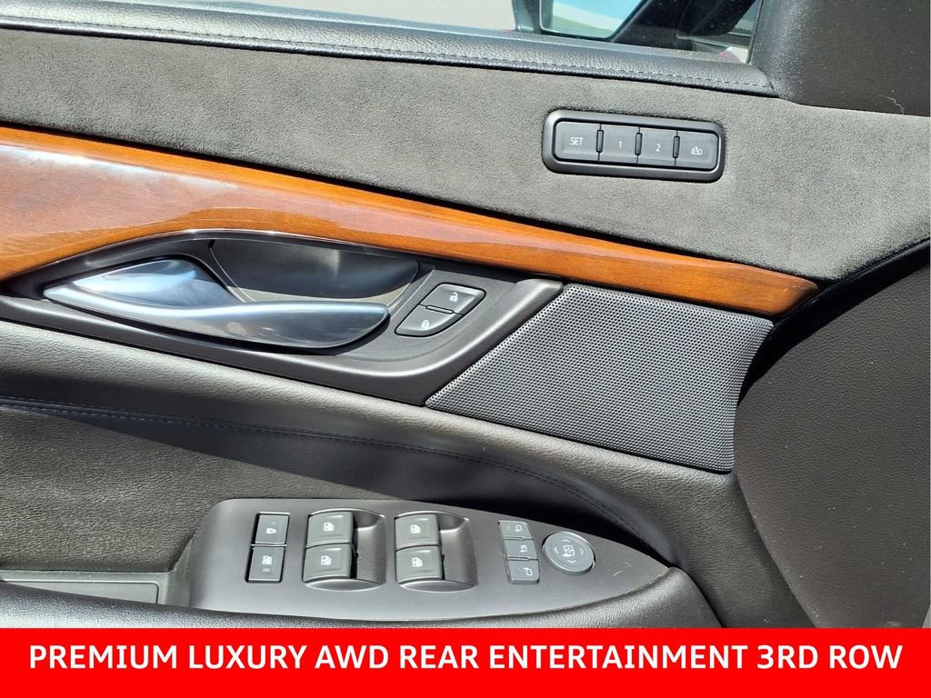 Used 2019 Cadillac Escalade Premium Luxury AWD/4WD image 27