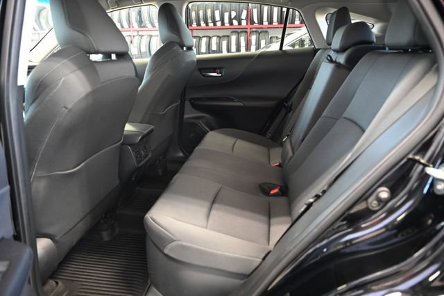 Used 2022 Toyota Venza LE AWD/4WD image 12