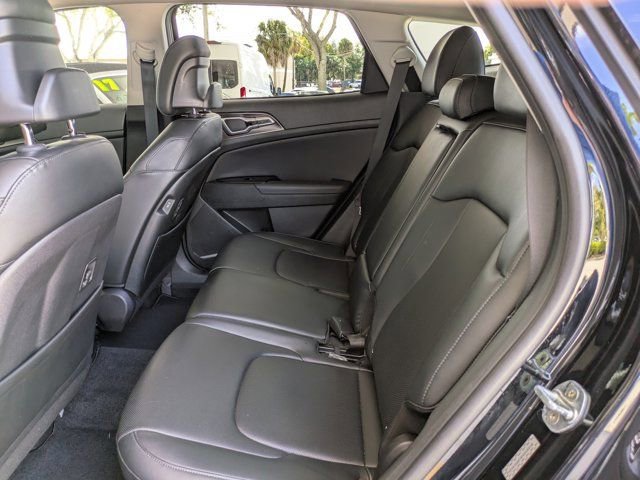 Used 2023 Kia Sportage EX image 20