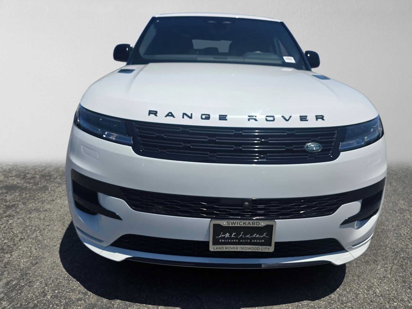 Used 2024 Land Rover Range Rover Sport Dynamic SE AWD/4WD image 8