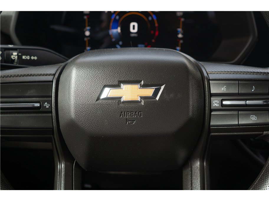 Used 2023 Chevrolet Colorado W/T RWD image 4