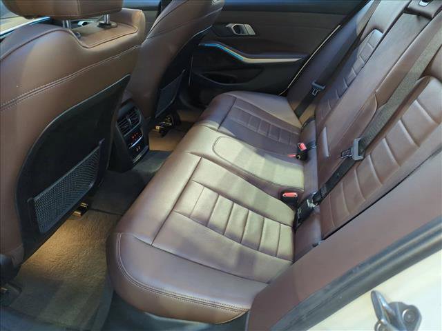 Used 2023 BMW 330i Sedan w/ Premium Package RWD image 19