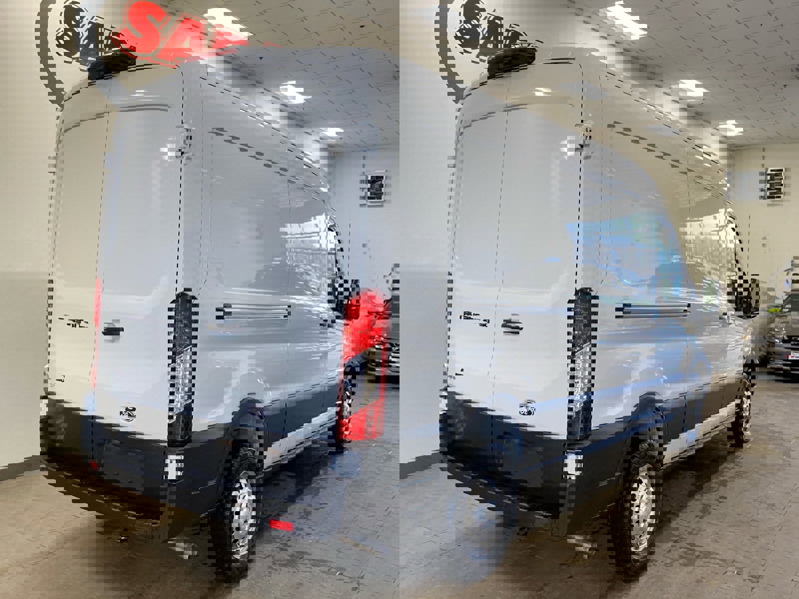 New 2026 Ford Transit 250 148 Medium Roof Extended AWD image 9