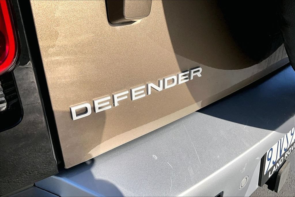 Certified 2024 Land Rover Defender 110 S AWD/4WD image 22