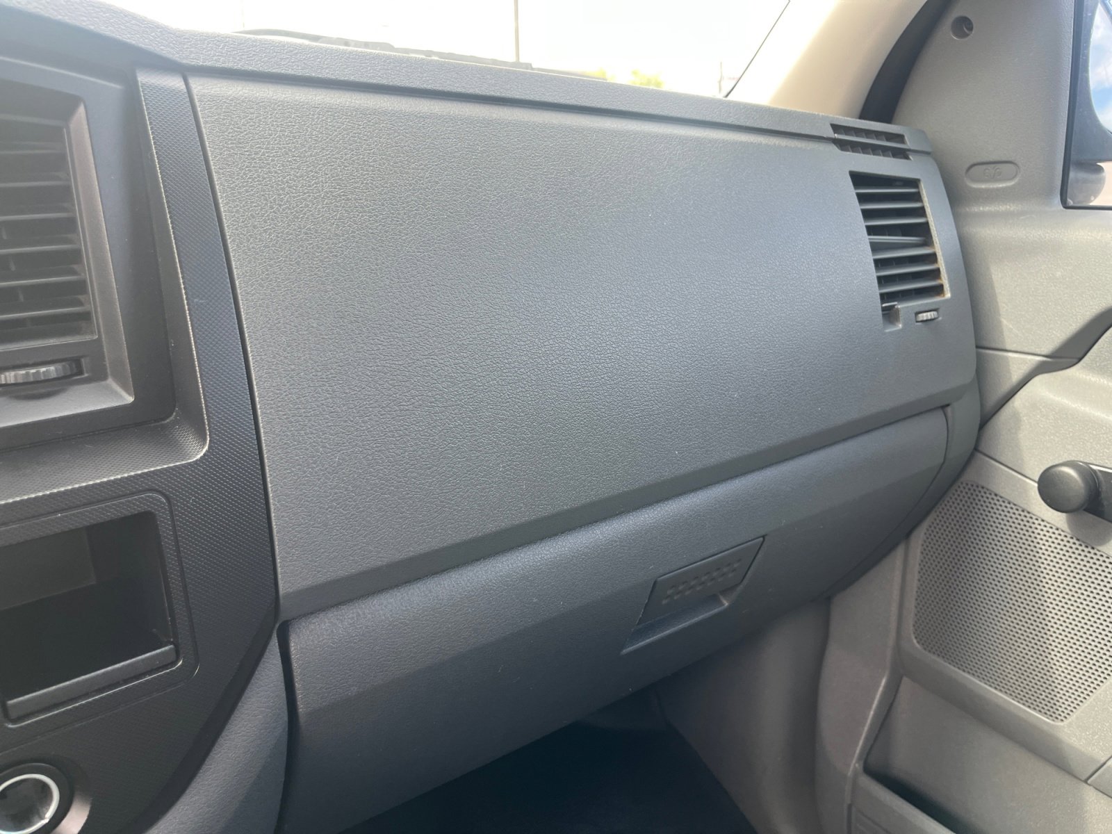 Used 2008 Dodge Ram 1500 Truck ST w/ Popular Equipment Group RWD image 29