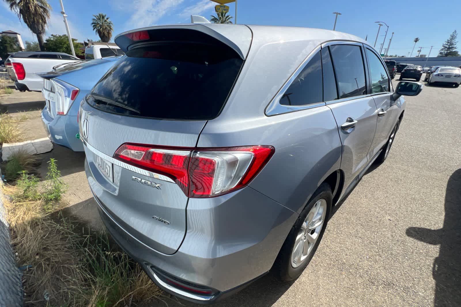 Used 2016 Acura RDX AWD image 4