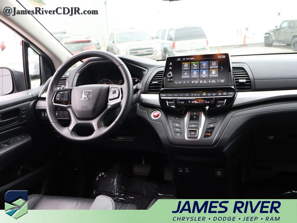 Used 2025 Honda Odyssey EX-L image 13
