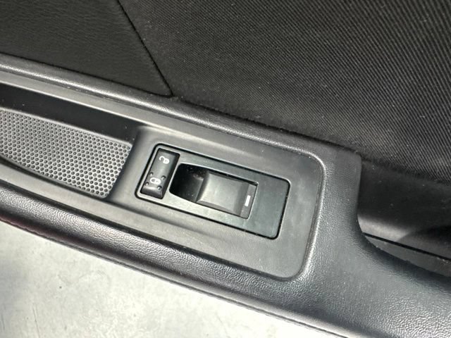 Used 2013 Chrysler 200 LX FWD image 24