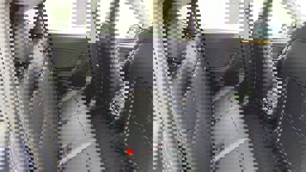 Used 2023 Tesla Model Y Long Range image 29