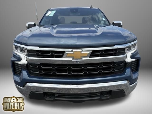 Used 2024 Chevrolet Silverado 1500 LT AWD/4WD image 18