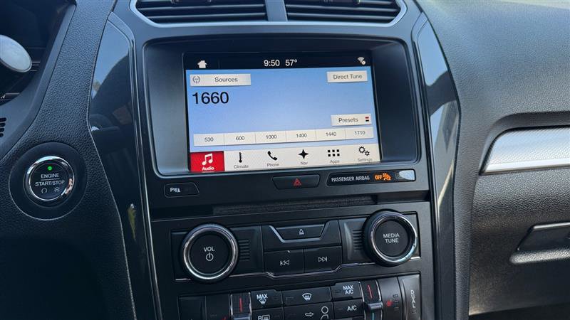 Used 2017 Ford Explorer XLT w/ Equipment Group 202A FWD image 21