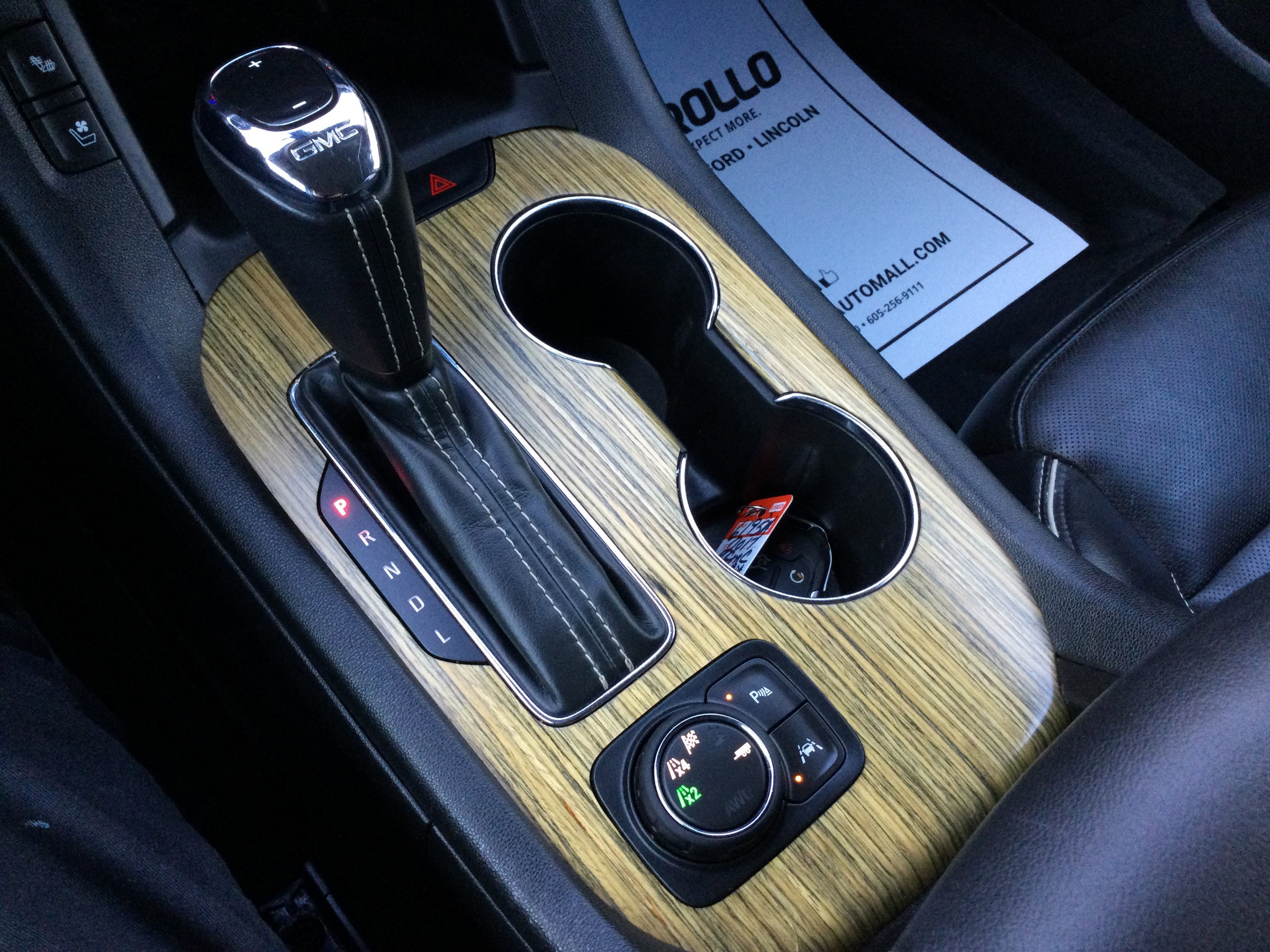 Used 2017 GMC Acadia Denali w/ Technology Package image 15