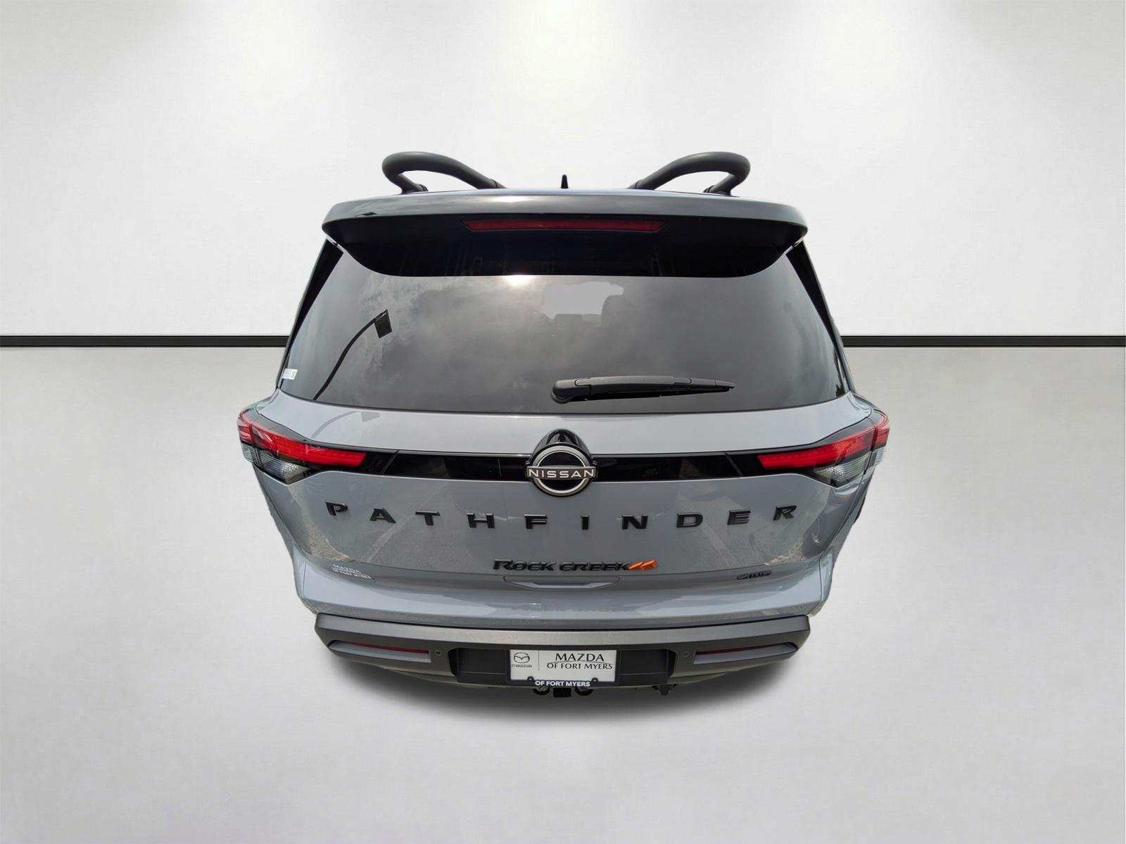 Used 2024 Nissan Pathfinder Rock Creek AWD/4WD image 4