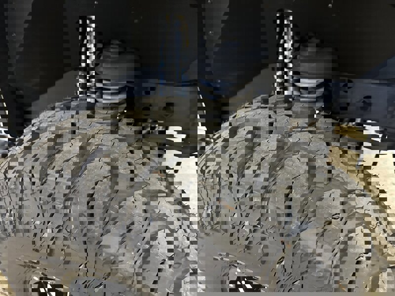 Used 2015 Jeep Wrangler Unlimited Rubicon w/ Connectivity Group image 10