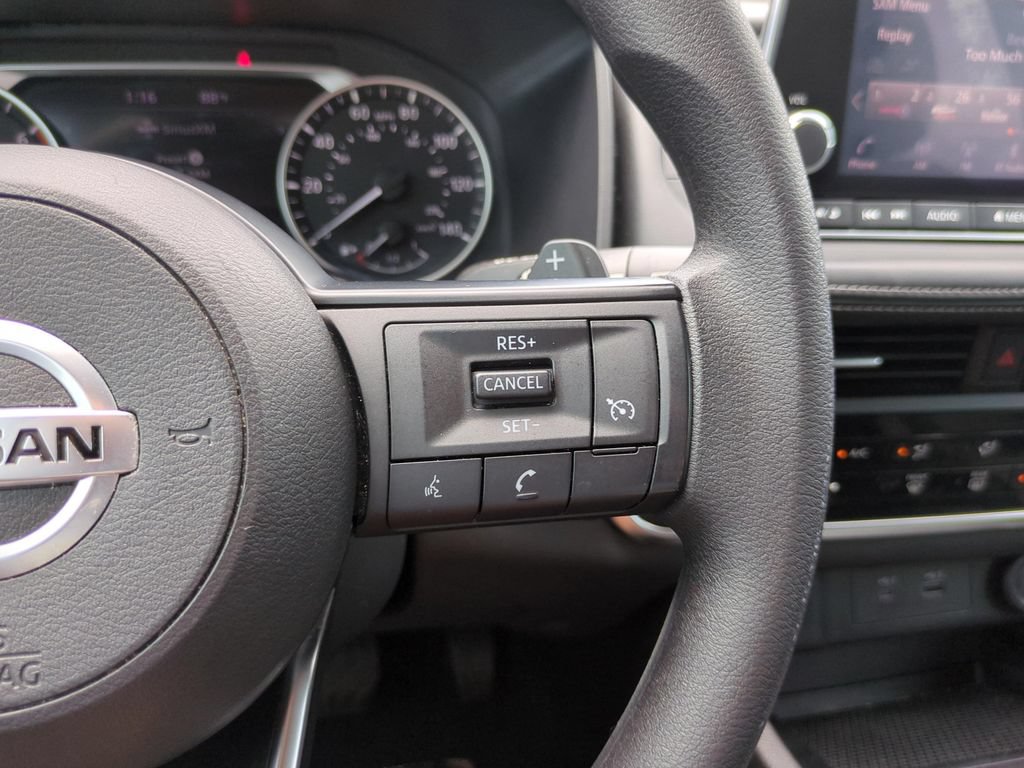 Used 2021 Nissan Rogue S FWD image 19